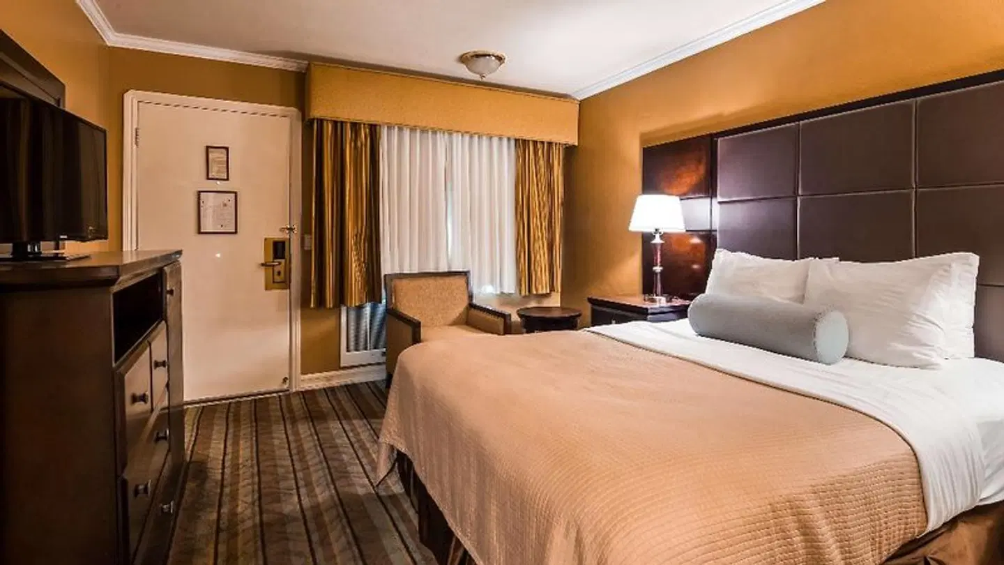 Best Western Carmel's Town House Lodge ROOM_EXAMPLE