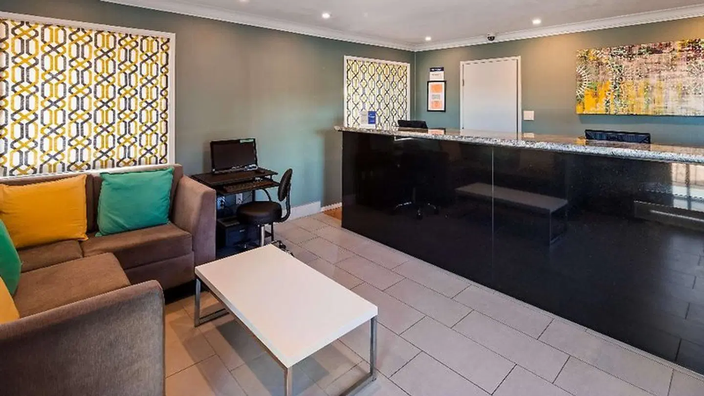 Best Western Park Crest Inn - Monterey LOUNGE_LOBBY