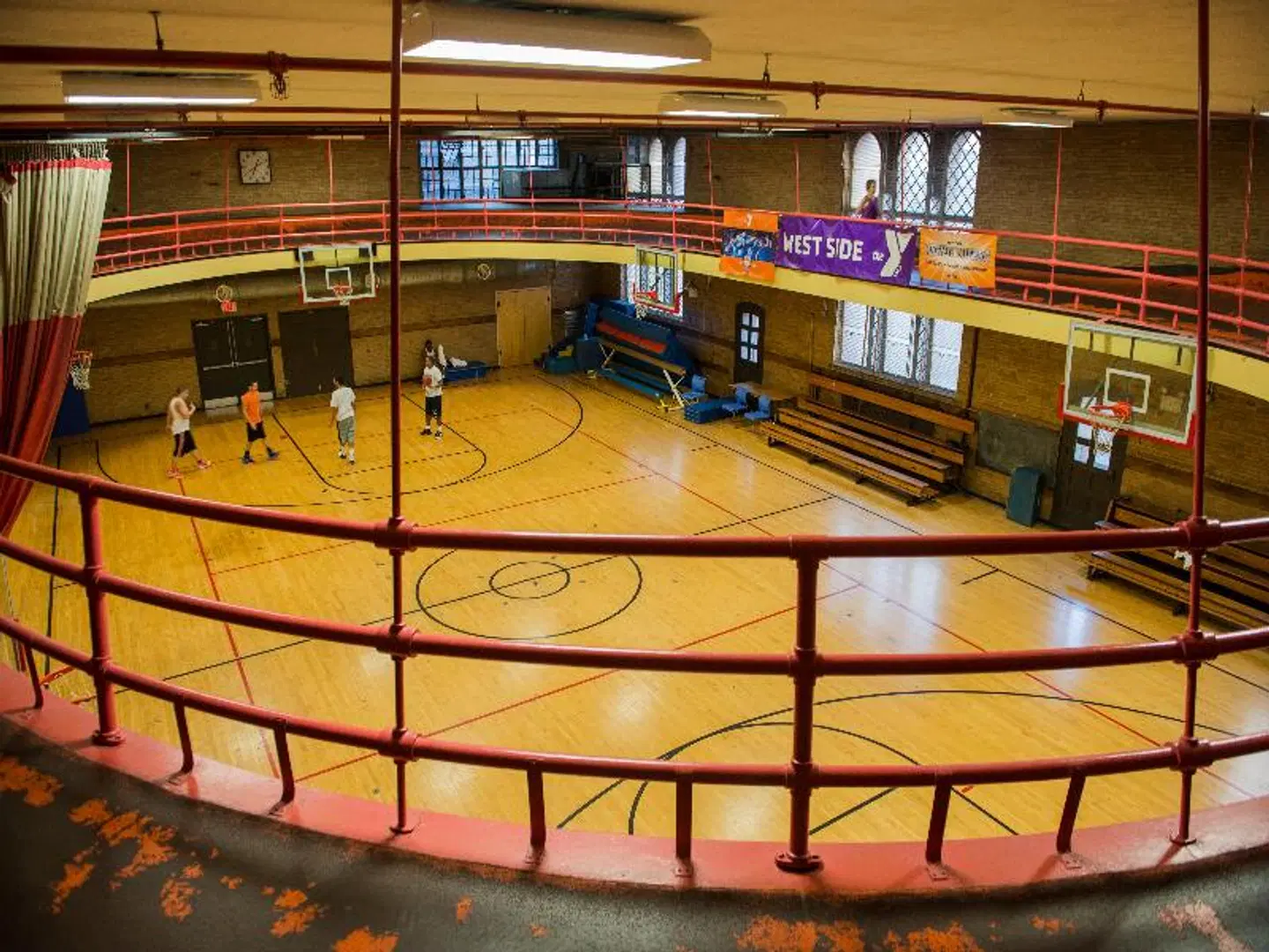West Side YMCA SPORTS_AND_LEISURE