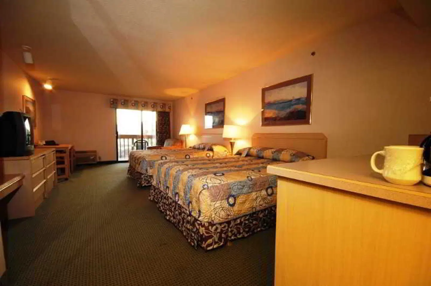 Shilo Inns Suites The Dalles ROOM_EXAMPLE