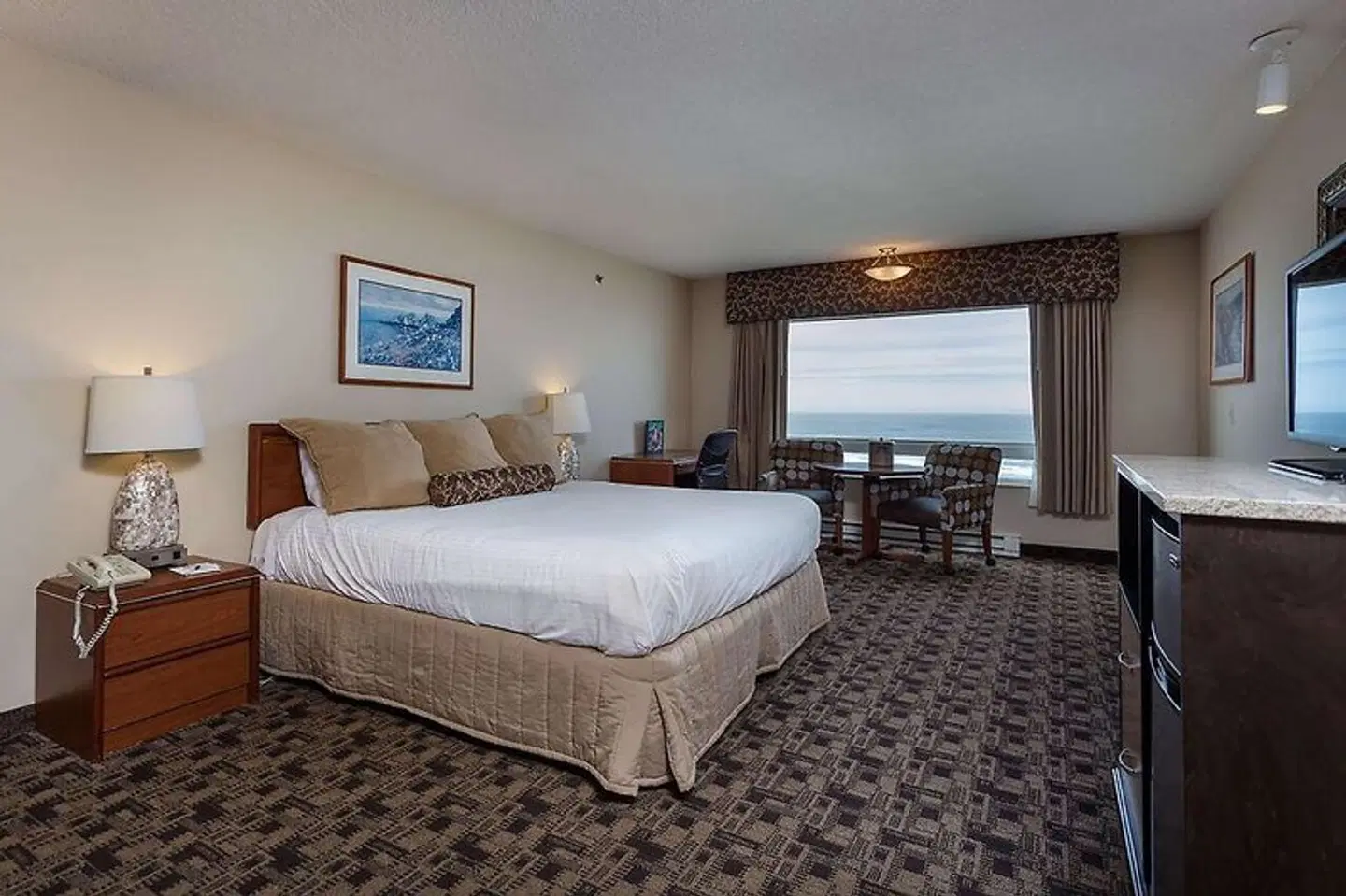 Shilo Inn Suites Newport ROOM_EXAMPLE