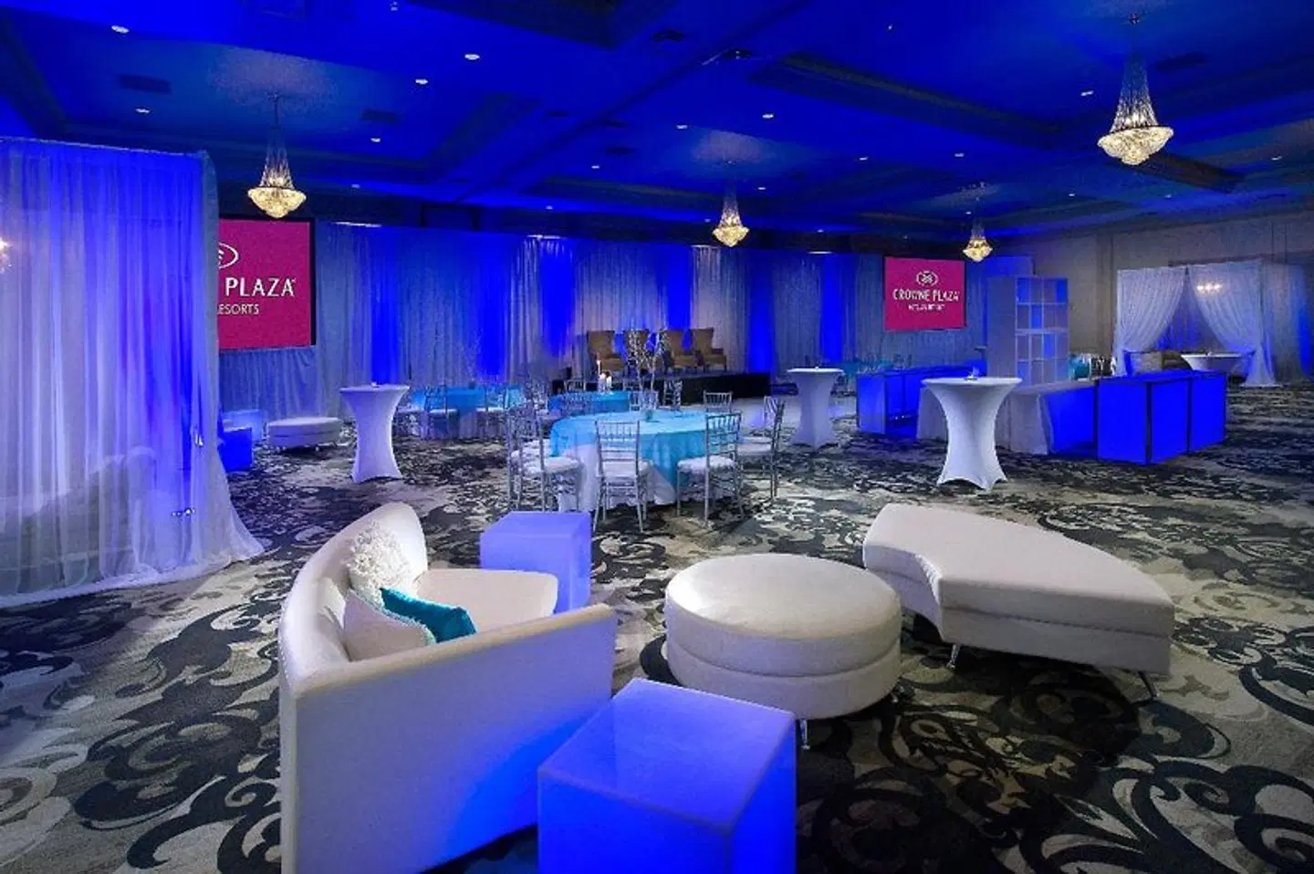 Crowne Plaza Portland-Downtown Conv Ctr Bar