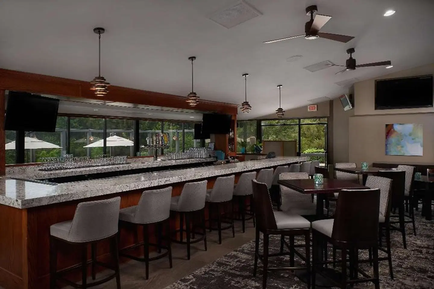 Best Western Agate Beach Inn Bar