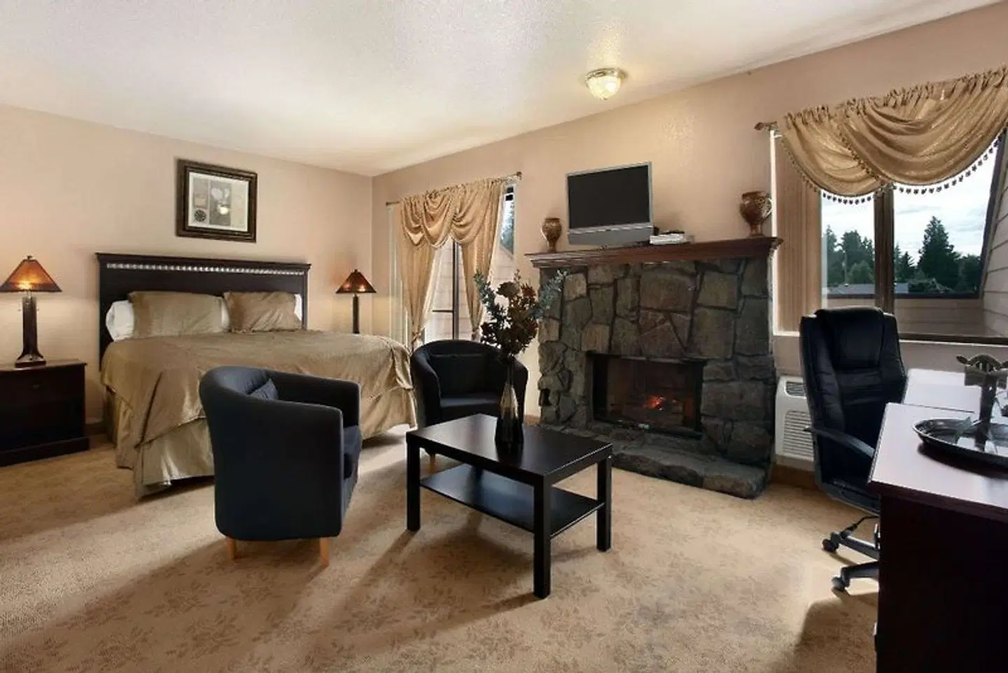 Howard Johnson by Wyndham Portland Airport LOUNGE_LOBBY