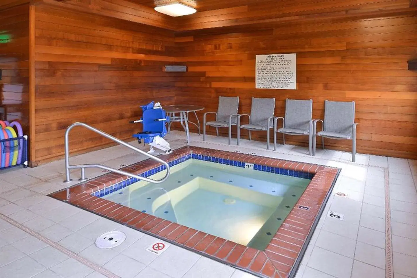 Hampton Inn Portland East Hallenbad