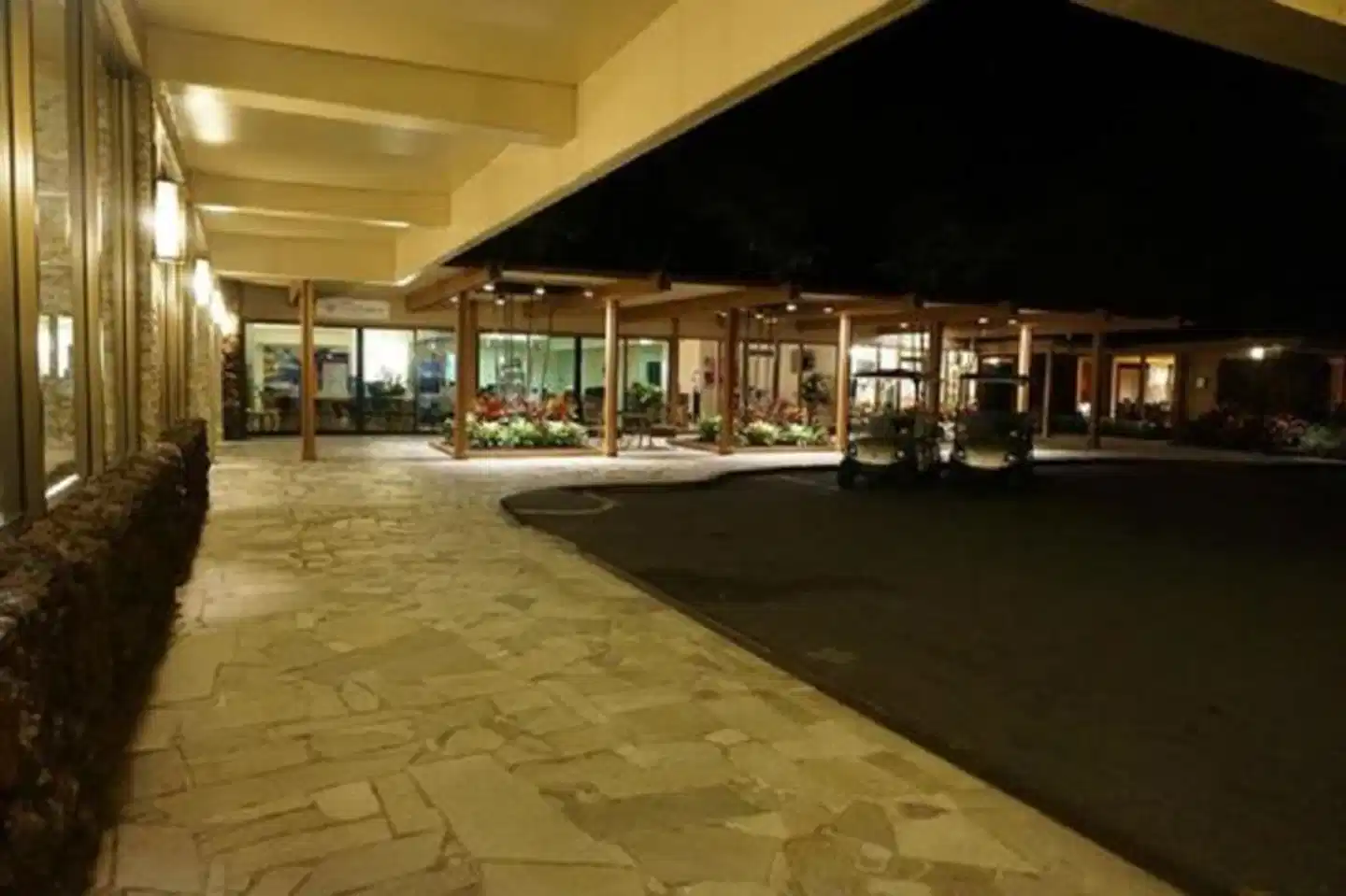 Kaanapali Ocean Inn Aussenansicht