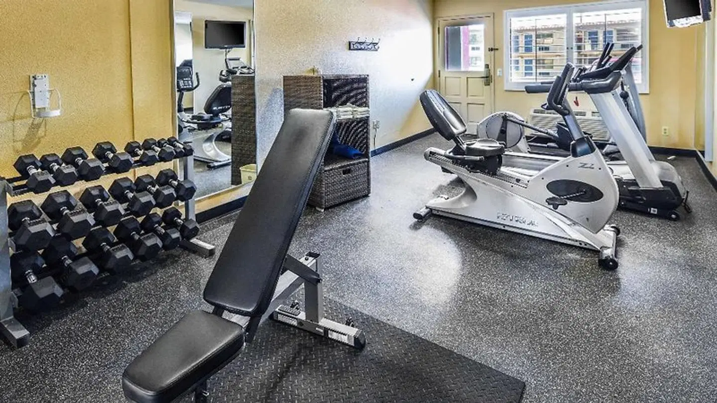 Best Western Desert Villa Inn SPORTS_AND_LEISURE