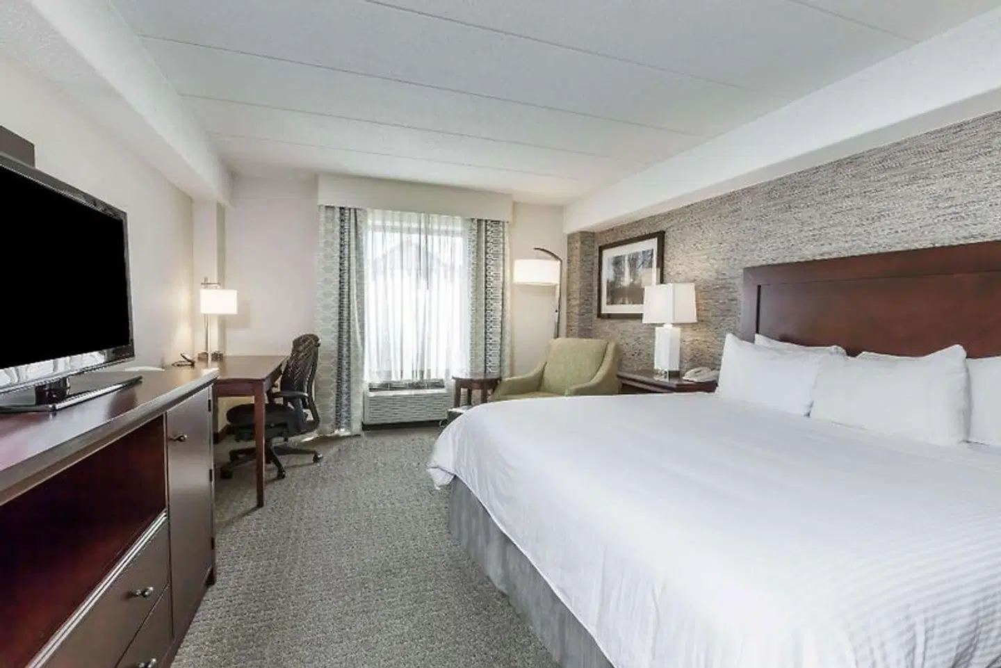 Wyndham Pittsburgh University Center ROOM_EXAMPLE