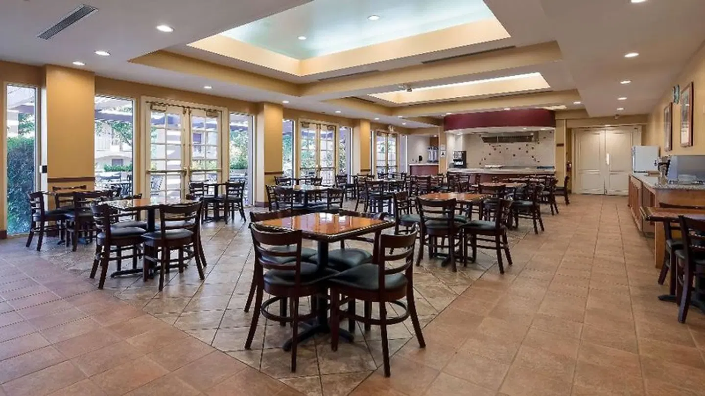 BEST WESTERN PLUS Palm Desert Resort Restaurant