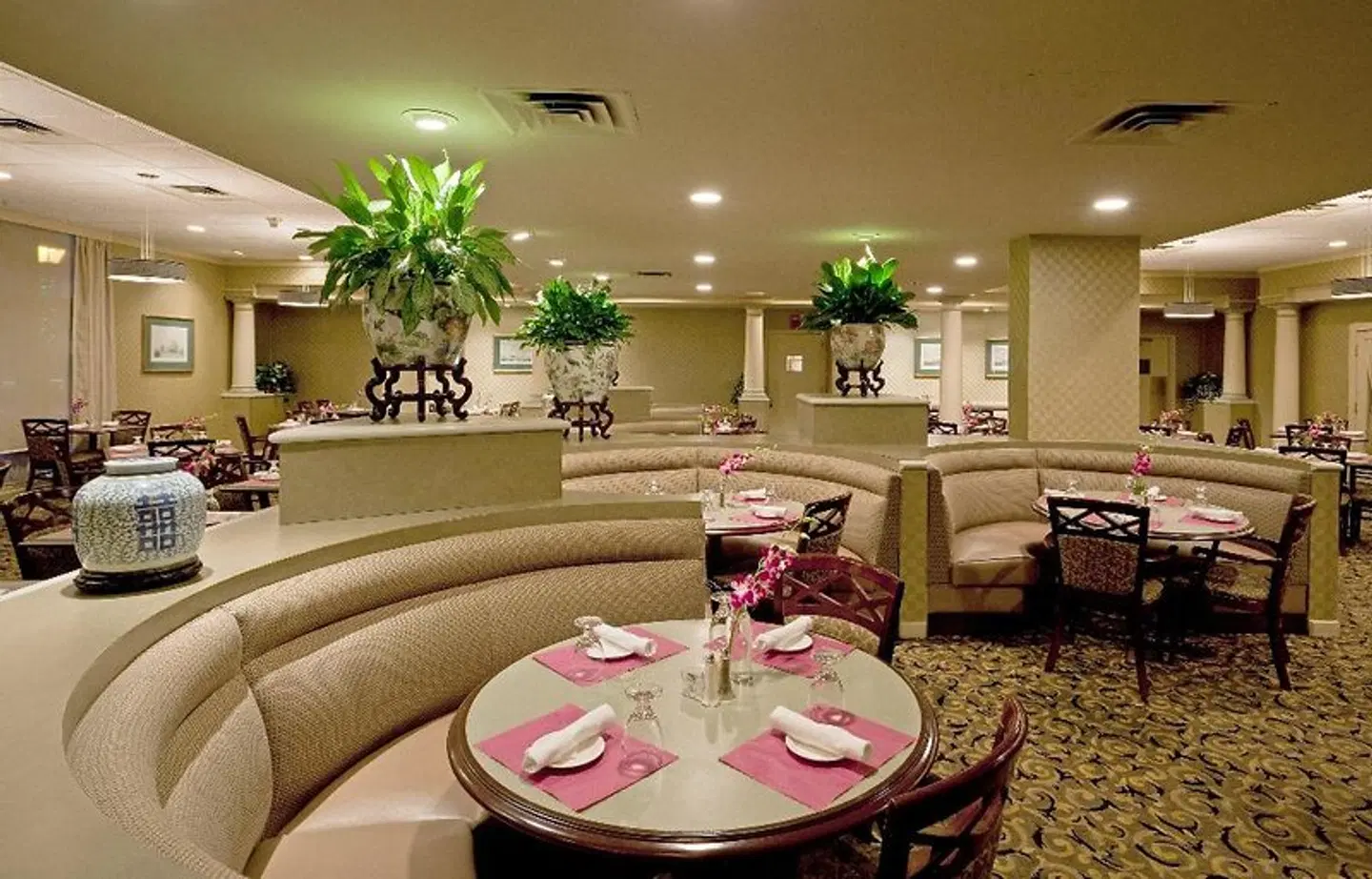 Holiday Inn Portland-By the Bay Restaurant