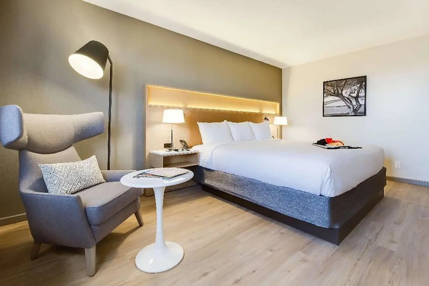 Radisson Hotel Seattle Airport ROOM_EXAMPLE