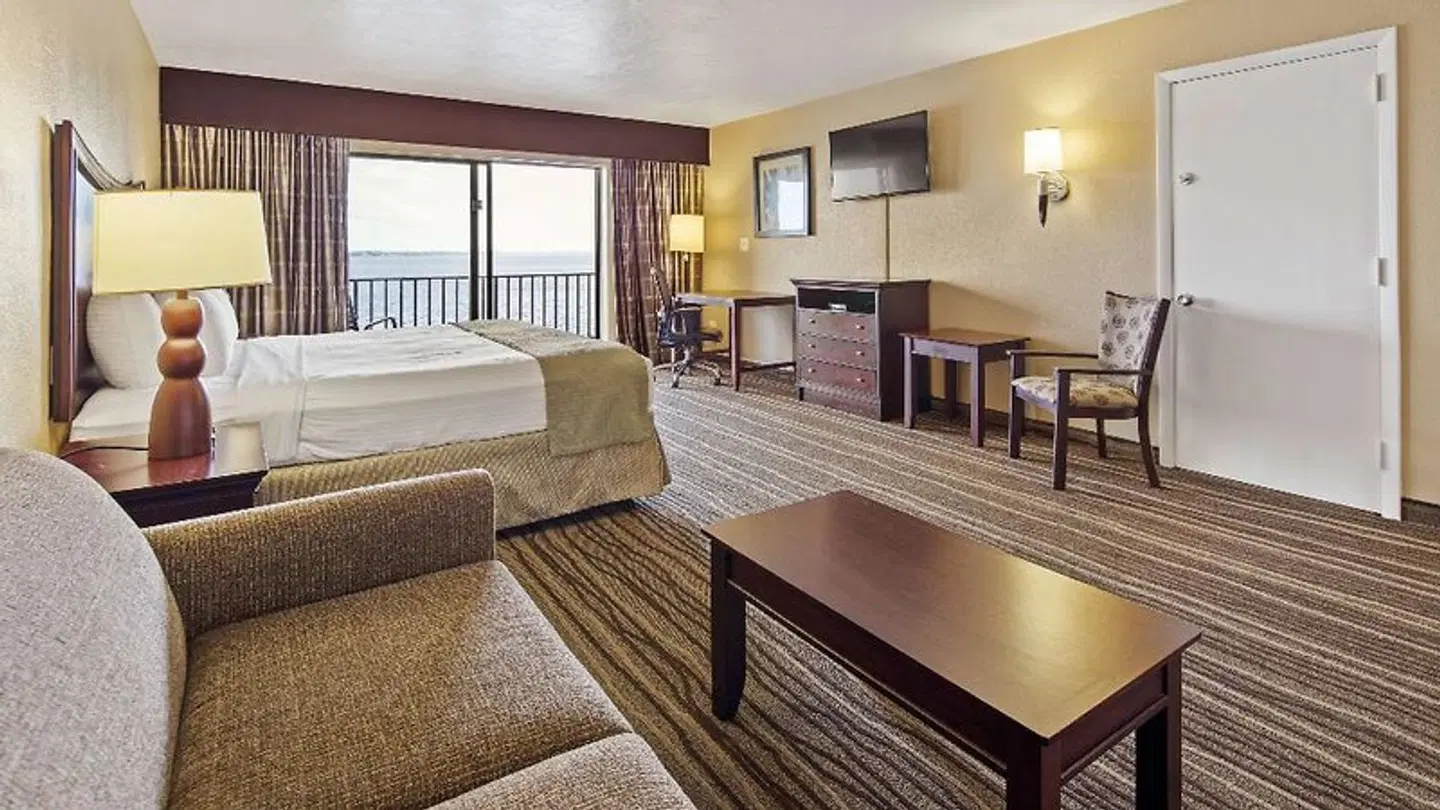 Best Western Fort Myers Waterfront ROOM_EXAMPLE