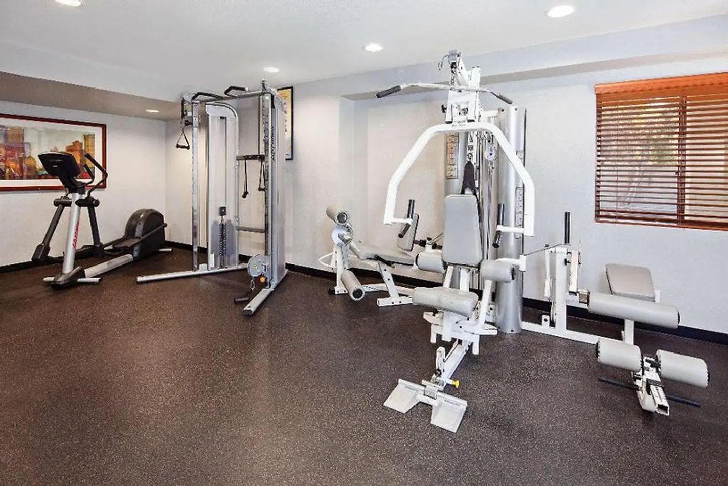 Best Western Chula Vista/Otay Valley Hotel SPORTS_AND_LEISURE