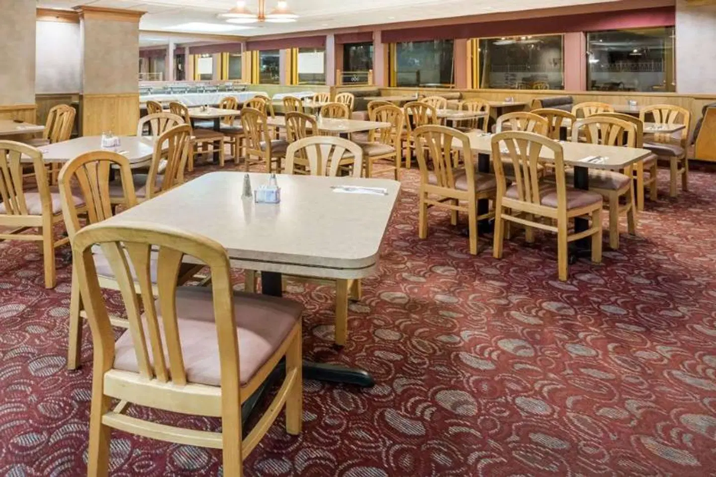 Wyndham Garden San Diego Restaurant