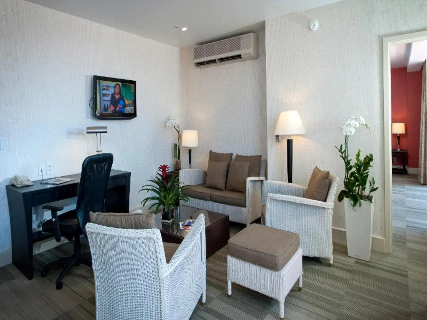 El Tropicano Riverwalk ROOM_EXAMPLE