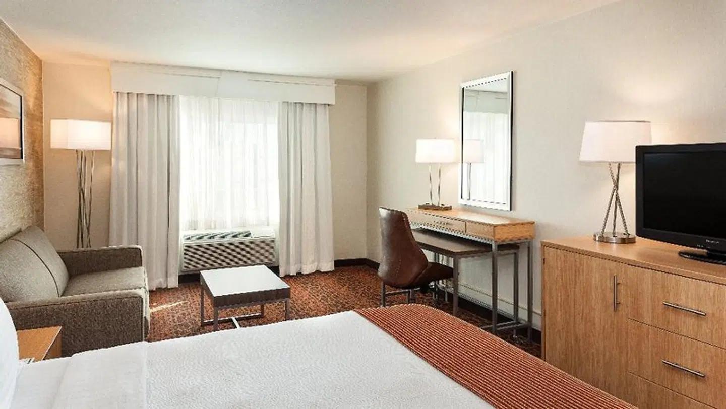 Holiday Inn San Antonio-Dwtn (Market Sq) ROOM_EXAMPLE