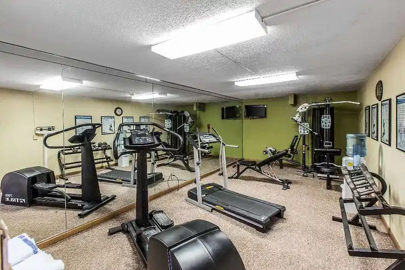 Quality Inn Midtown Savannah – Hotelfoto