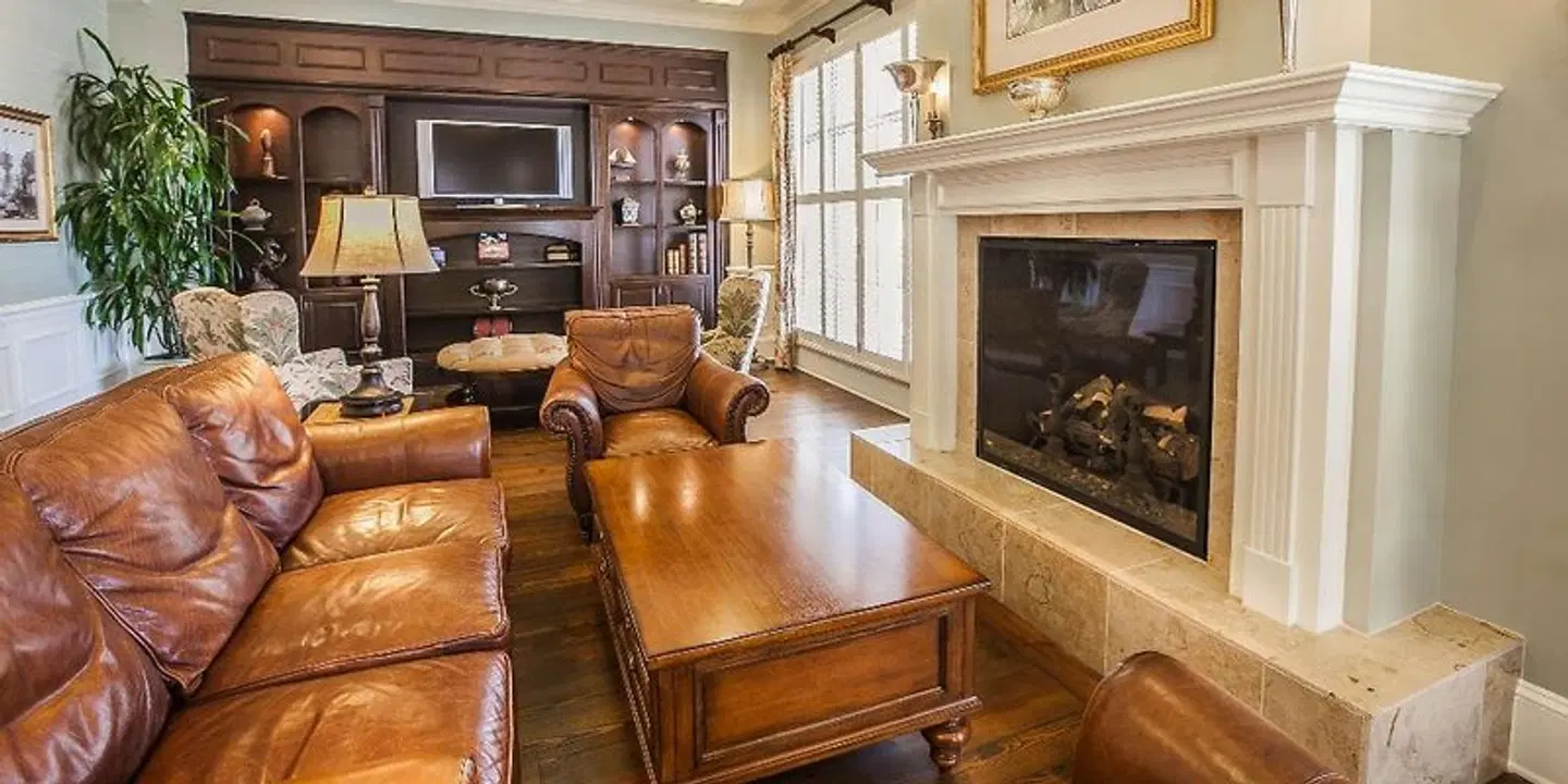 Hampton Inn & Suites Savannah Historic District ROOM_EXAMPLE