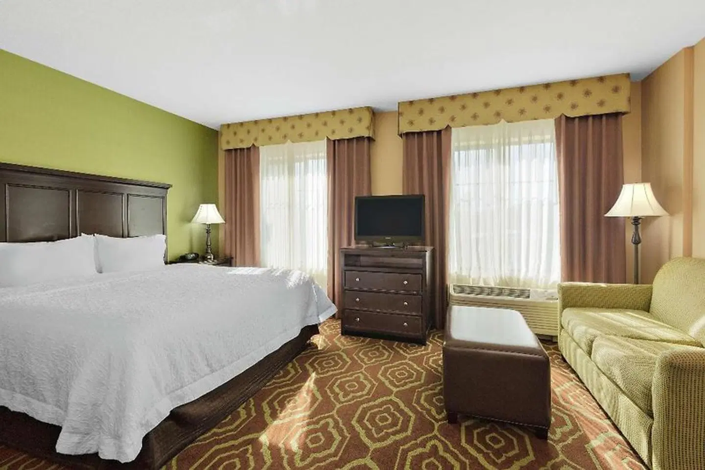Hampton Inn & Suites San Luis Obispo ROOM_EXAMPLE