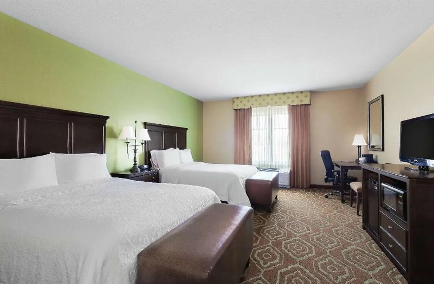 Hampton Inn & Suites San Luis Obispo ROOM_EXAMPLE