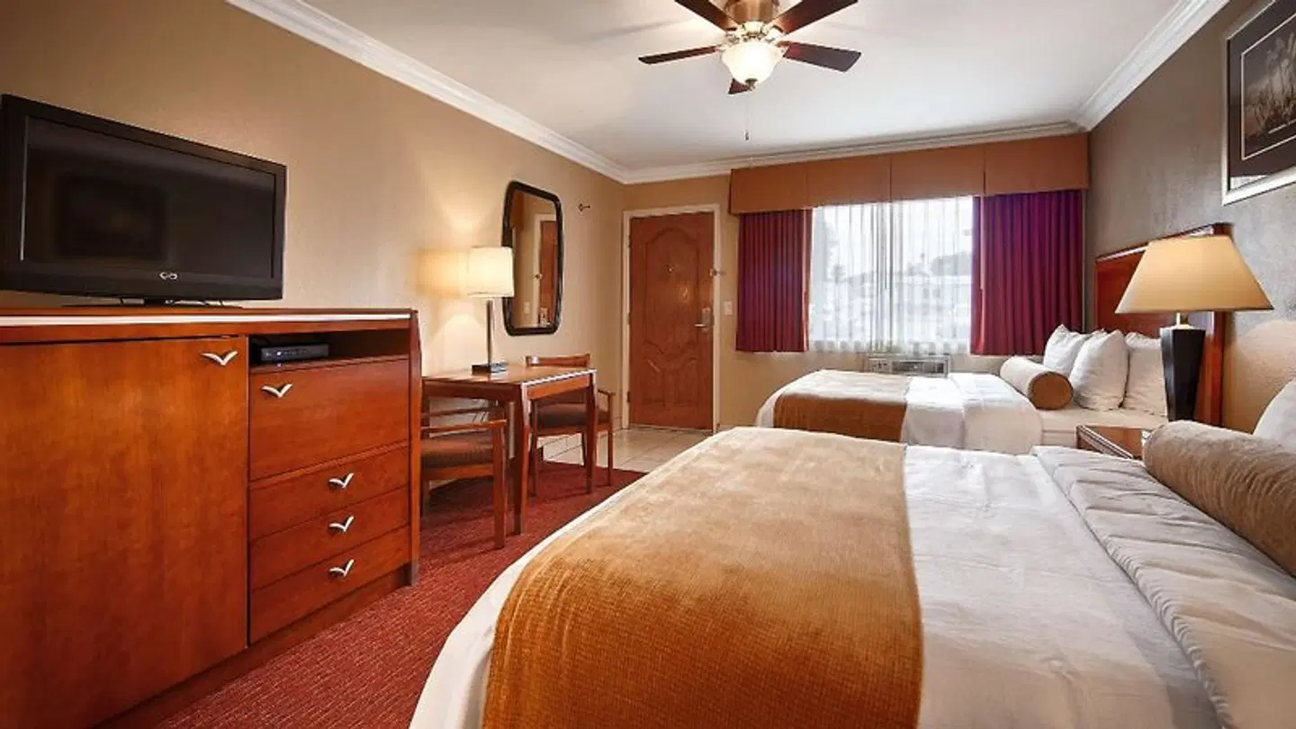 Best Western Tradewinds ROOM_EXAMPLE
