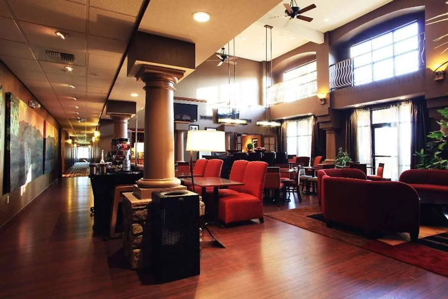 Hampton Inn & Suites Paso Robles LOUNGE_LOBBY