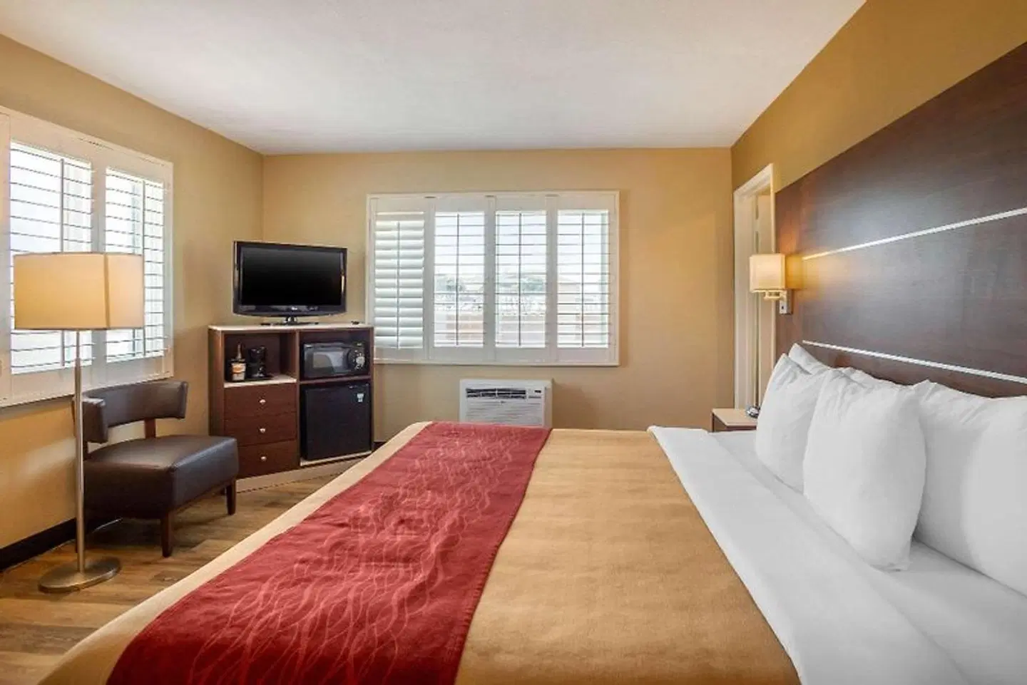 Comfort Inn San Diego At The Harbor ROOM_EXAMPLE