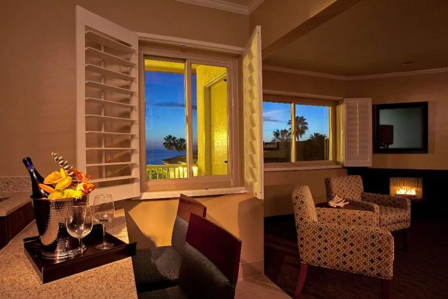Best Western Plus Beach View Lodge ROOM_EXAMPLE
