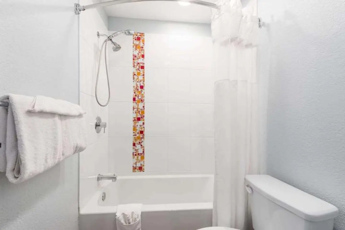 Ramada Limited SeaWorld Badezimmer