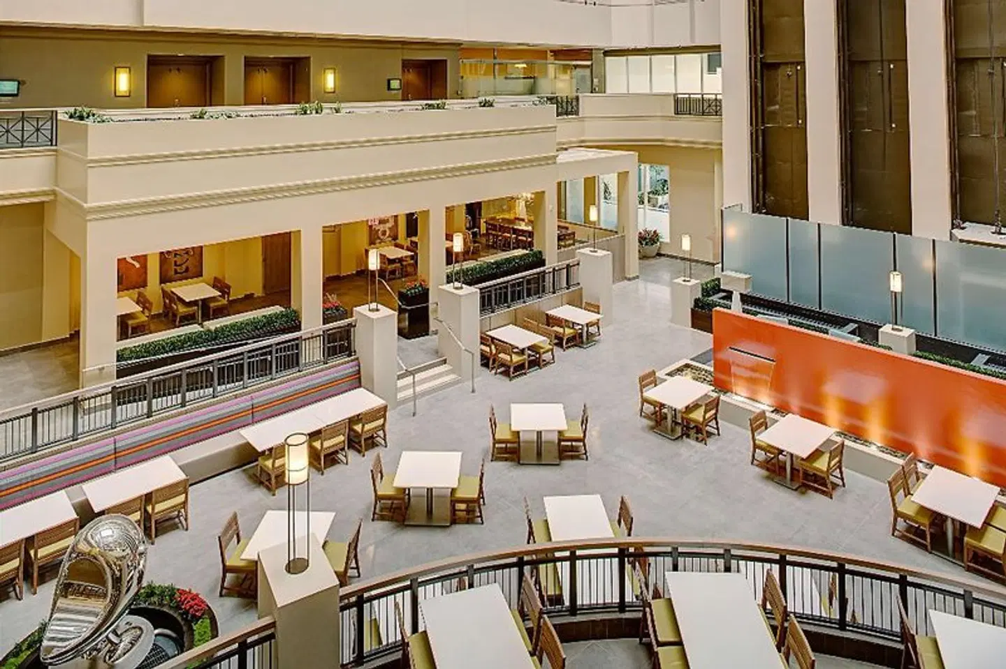 Embassy Suites by Hilton San Diego Bay Downtown Restaurant
