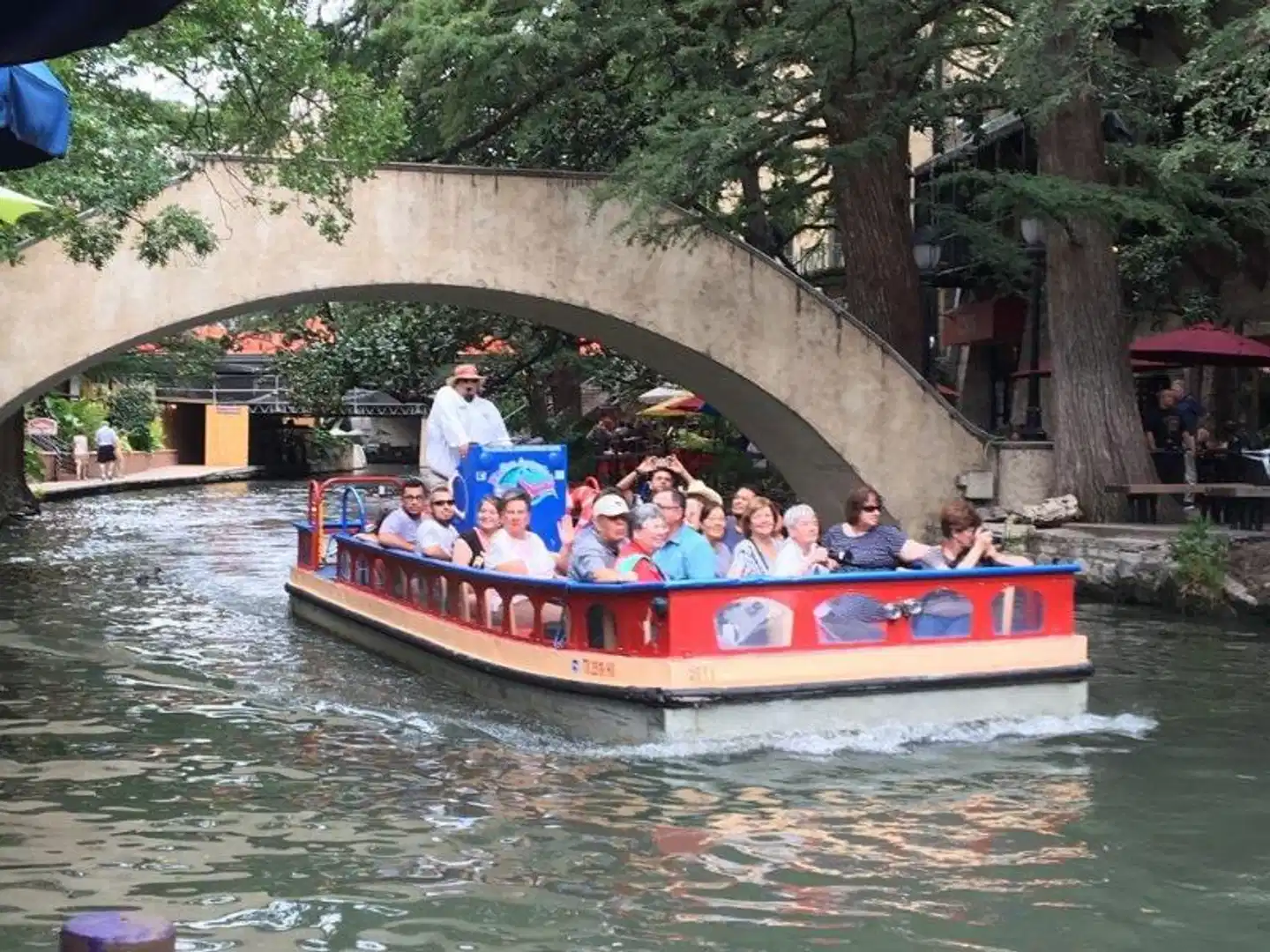 The Crockett Hotel Sport und Entertainment