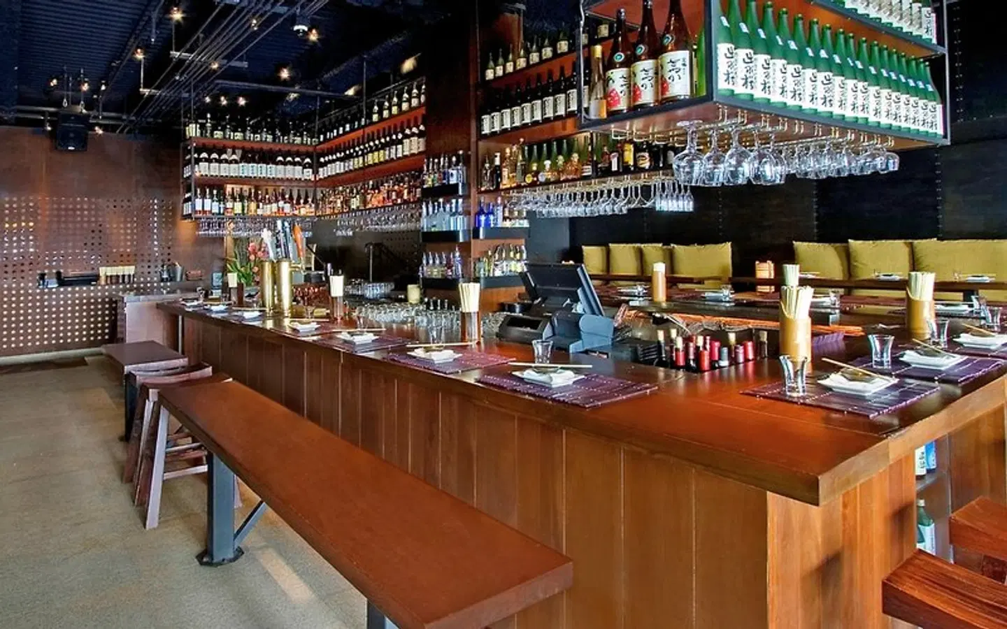 Harbor Court, a Kimpton Hotel Bar