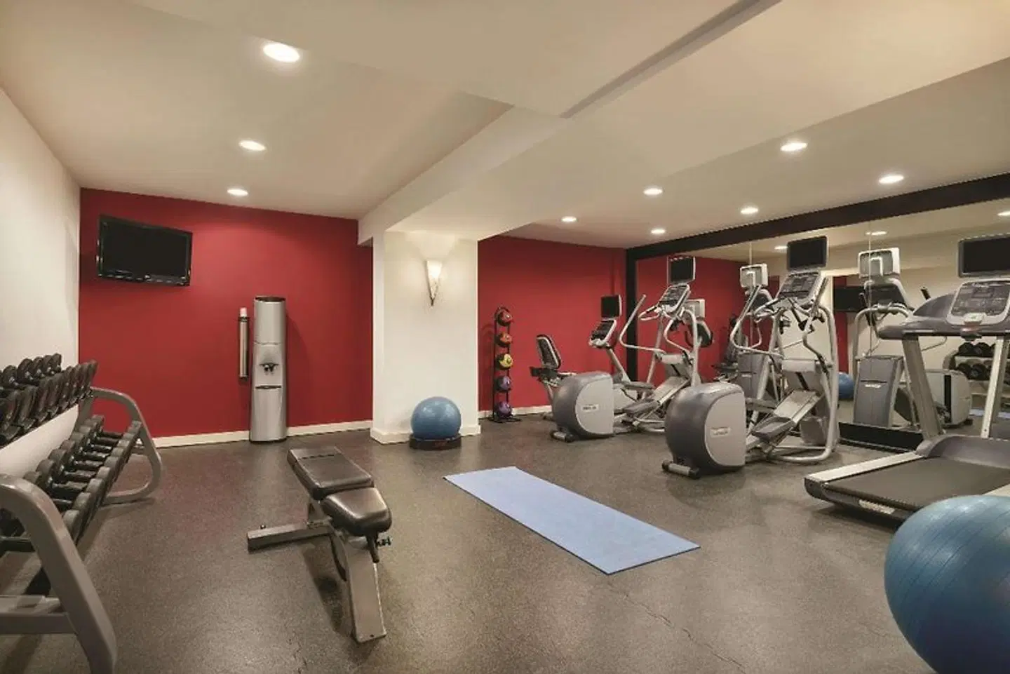 Homewood Suites by Hilton Seattle Convention Center Pike Street SPORTS_AND_LEISURE