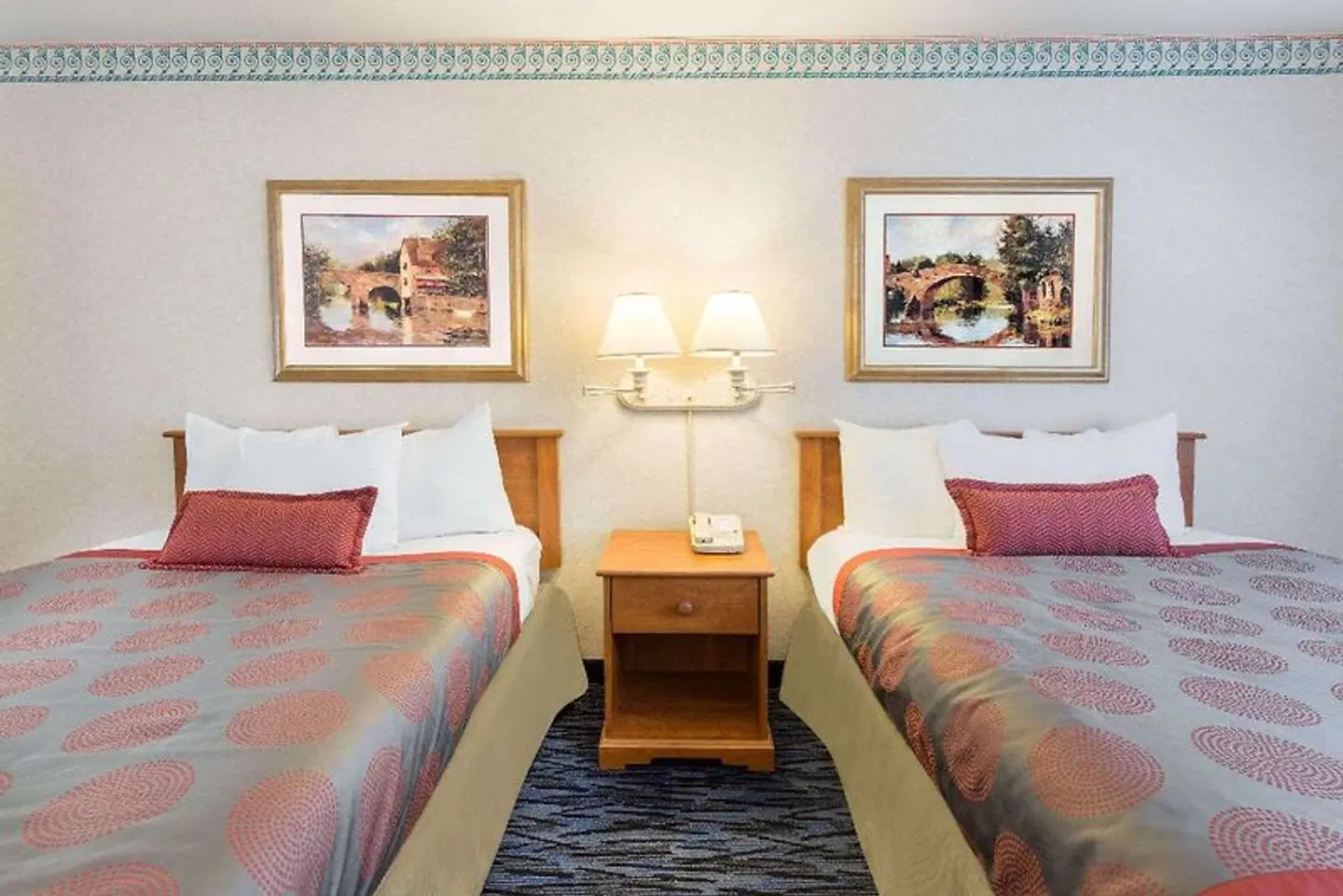 Ramada by Wyndham Kent Seattle Area ROOM_EXAMPLE