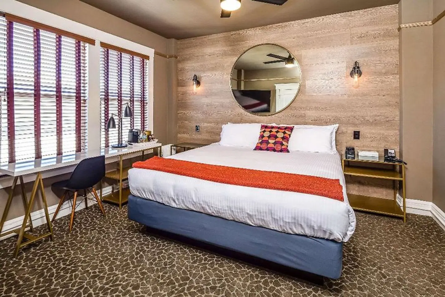 HTL 587, an Ascend Hotel Collection Member ROOM_EXAMPLE