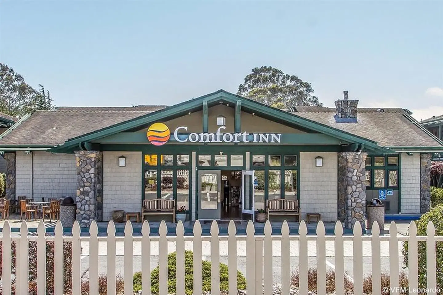 Quality Inn Half Moon Bay/Miramar Beach EXTERIOR