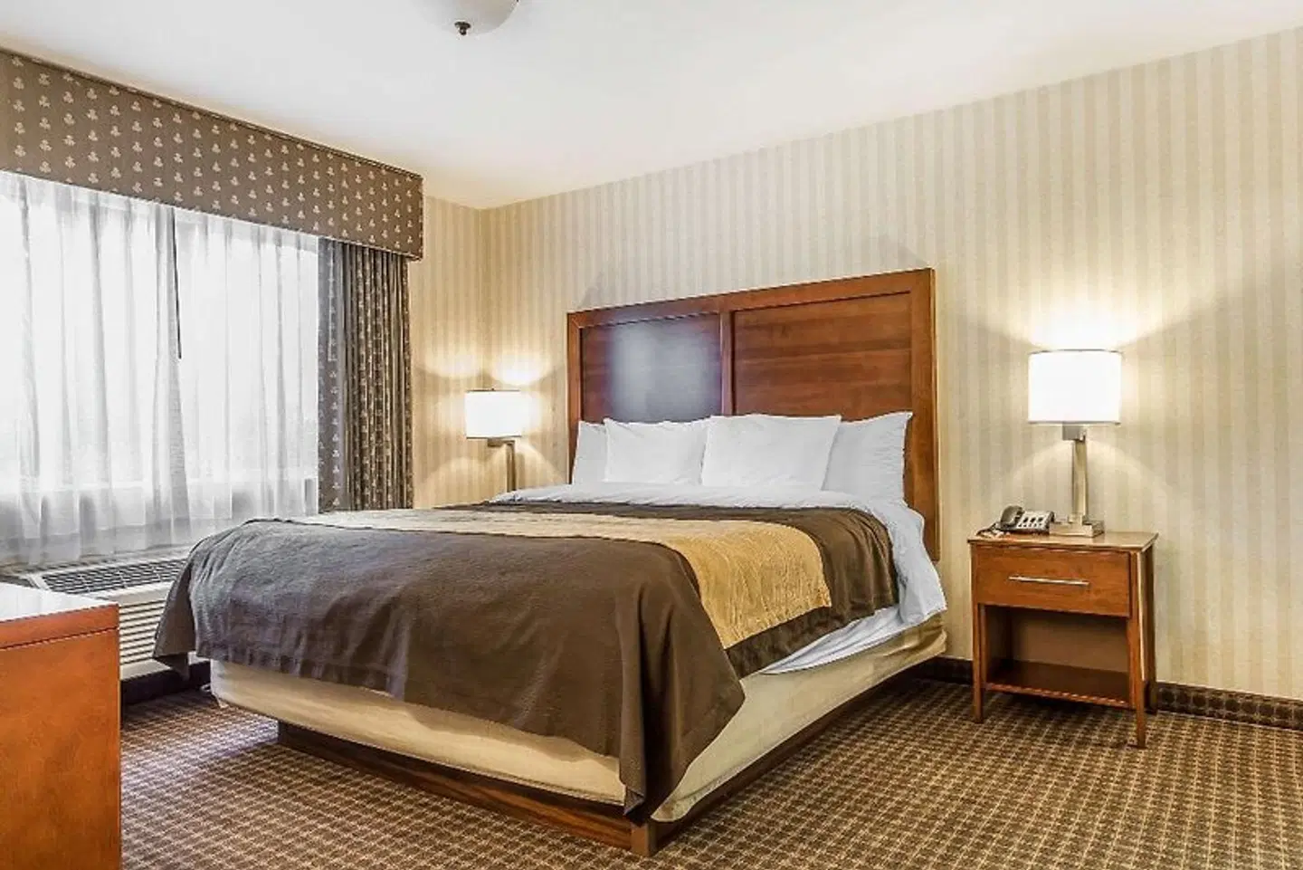 Quality Inn Half Moon Bay/Miramar Beach ROOM_EXAMPLE
