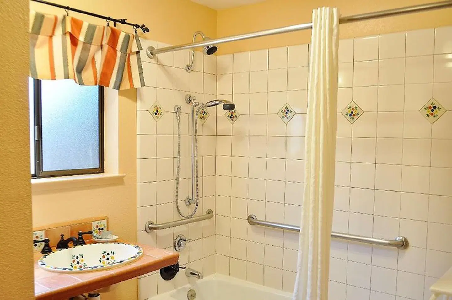 Best Western Rose Garden Badezimmer
