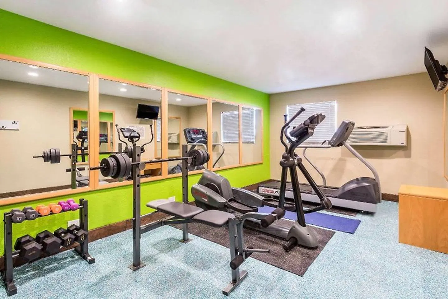 Downtown Rodeway Inn SPORTS_AND_LEISURE