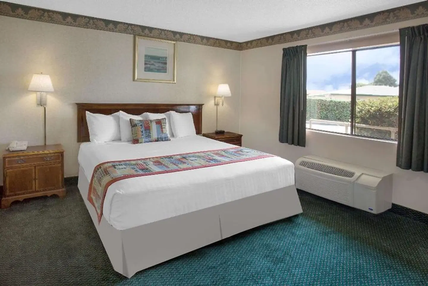 Travelodge by Wyndham Costa Mesa Newport Beach Hacienda ROOM_EXAMPLE