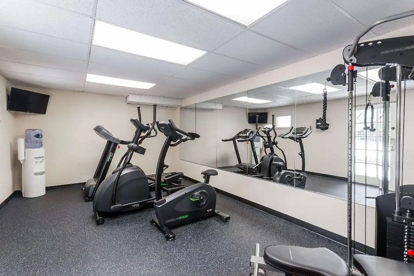 Baymont by Wyndham Sarasota SPORTS_AND_LEISURE