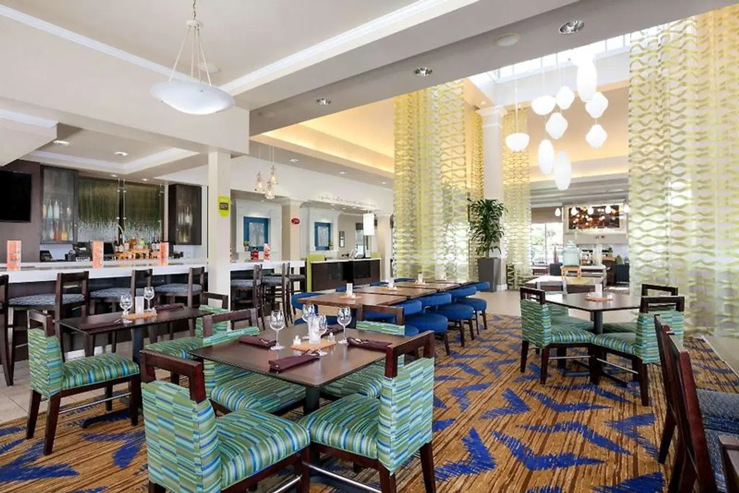Hilton Garden Inn Anaheim/Garden Grove LOUNGE_LOBBY