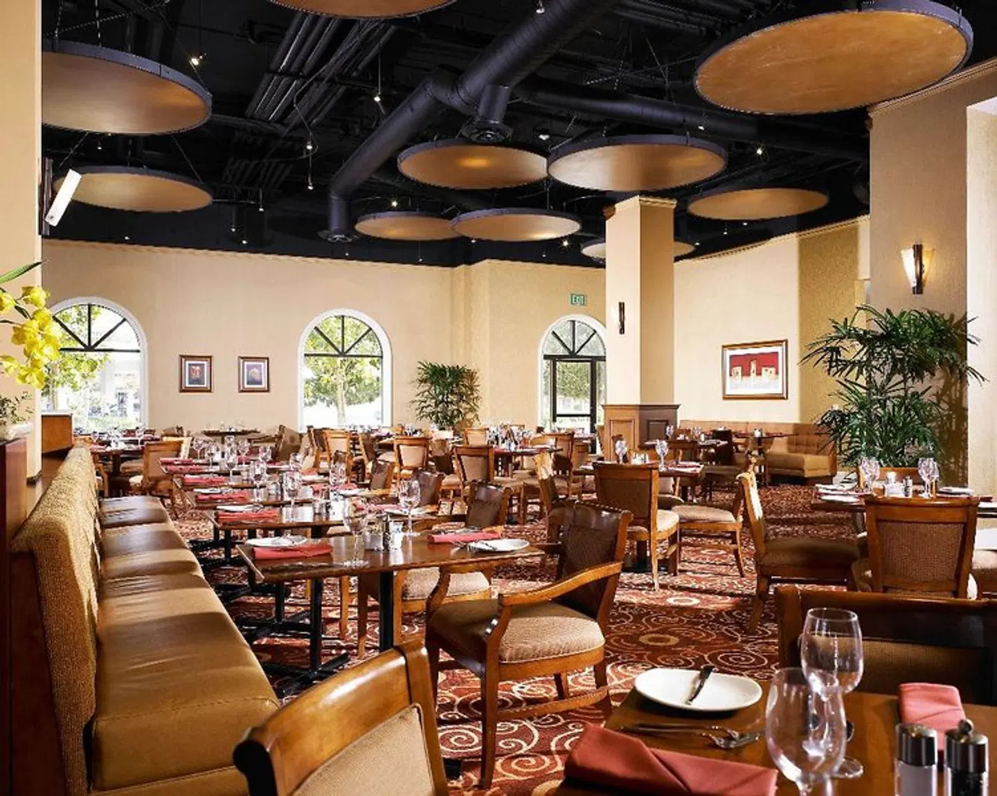 DoubleTree Suites by Hilton Hotel Anaheim Resort - Convention Center Restaurant