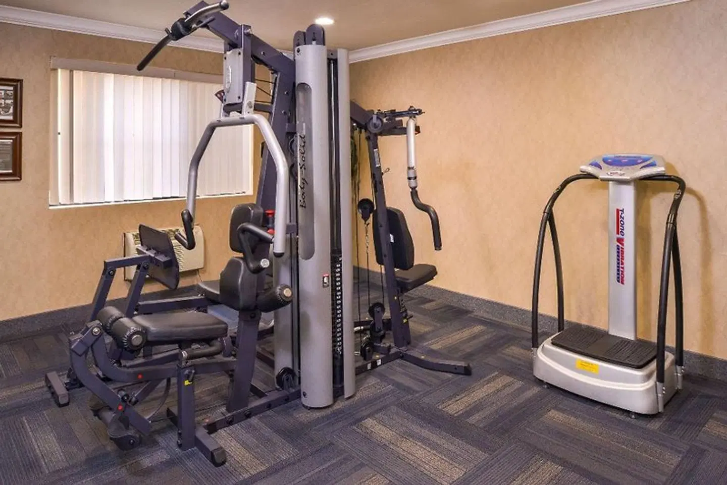 Quality Inn & Suites Walnut SPORTS_AND_LEISURE