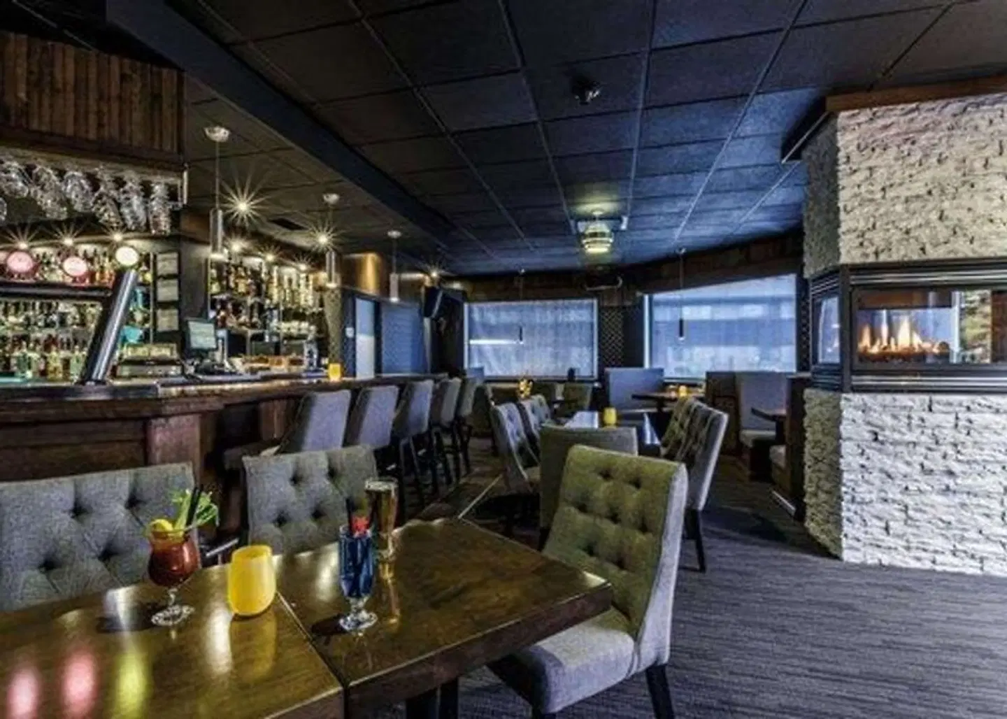 Quality Inn & Suites Matane Bar