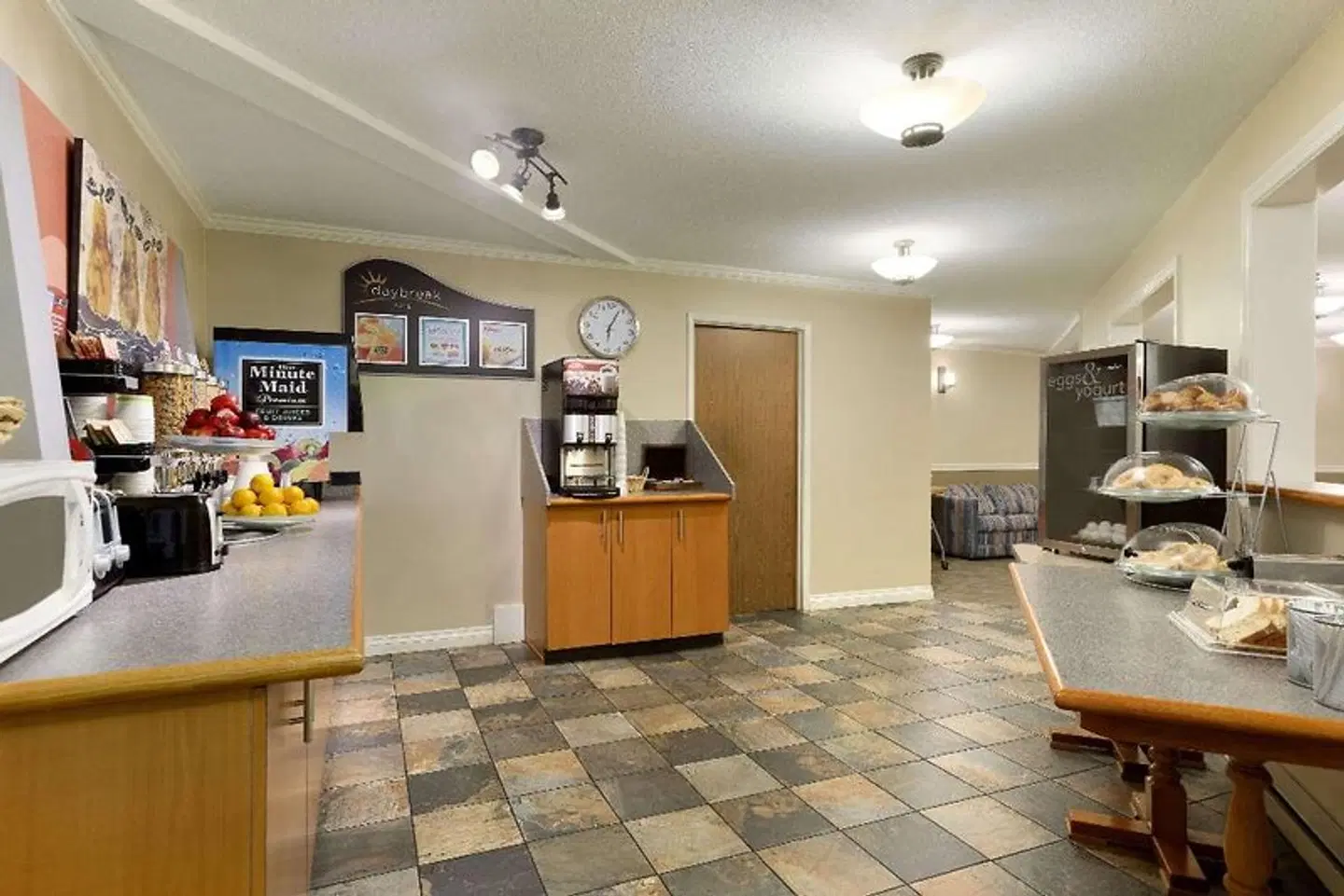 Days Inn by Wyndham Nanaimo LOUNGE_LOBBY