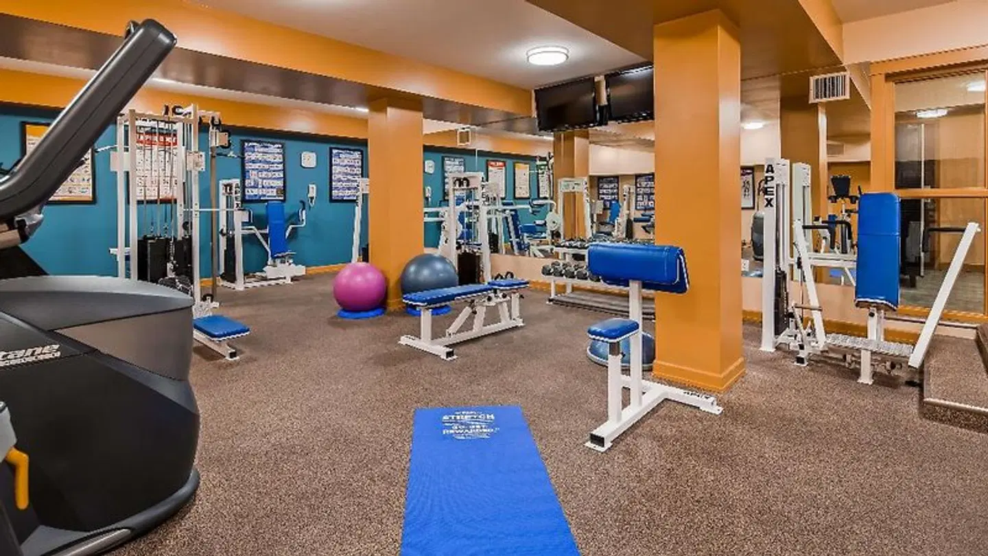 Best Western Plus Barclay Hotel SPORTS_AND_LEISURE