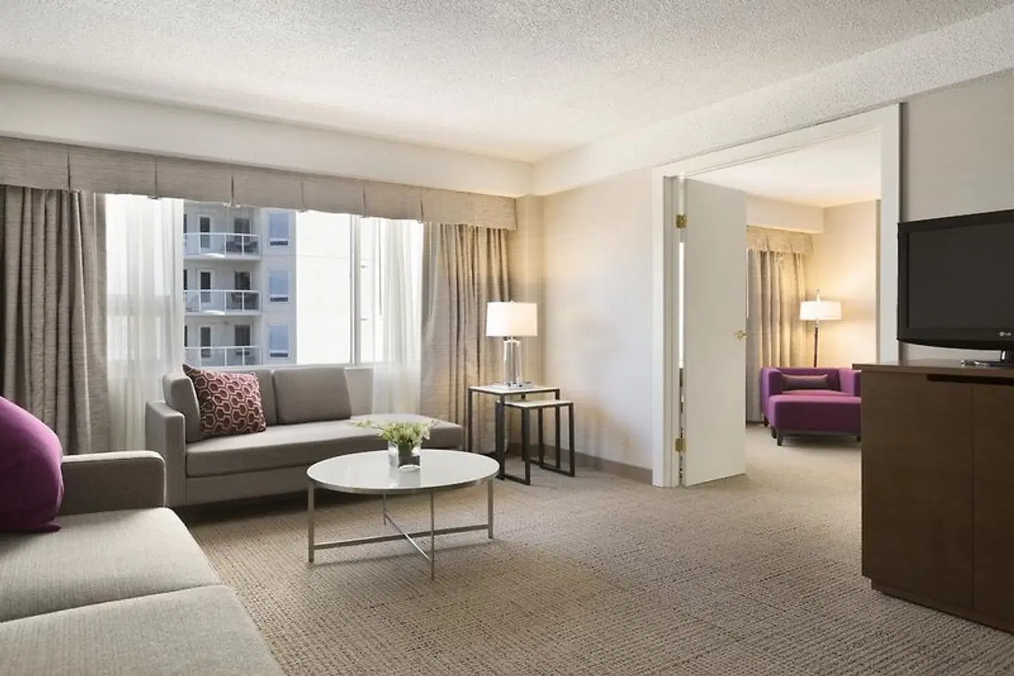Coast Edmonton Plaza Hotel ROOM_EXAMPLE