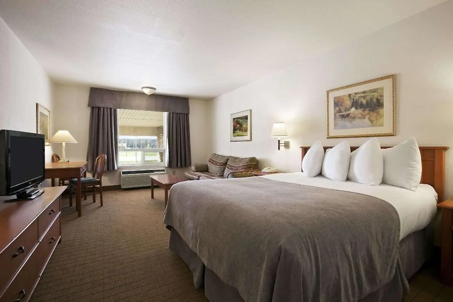 Super 8 by Wyndham Slave Lake AB ROOM_EXAMPLE
