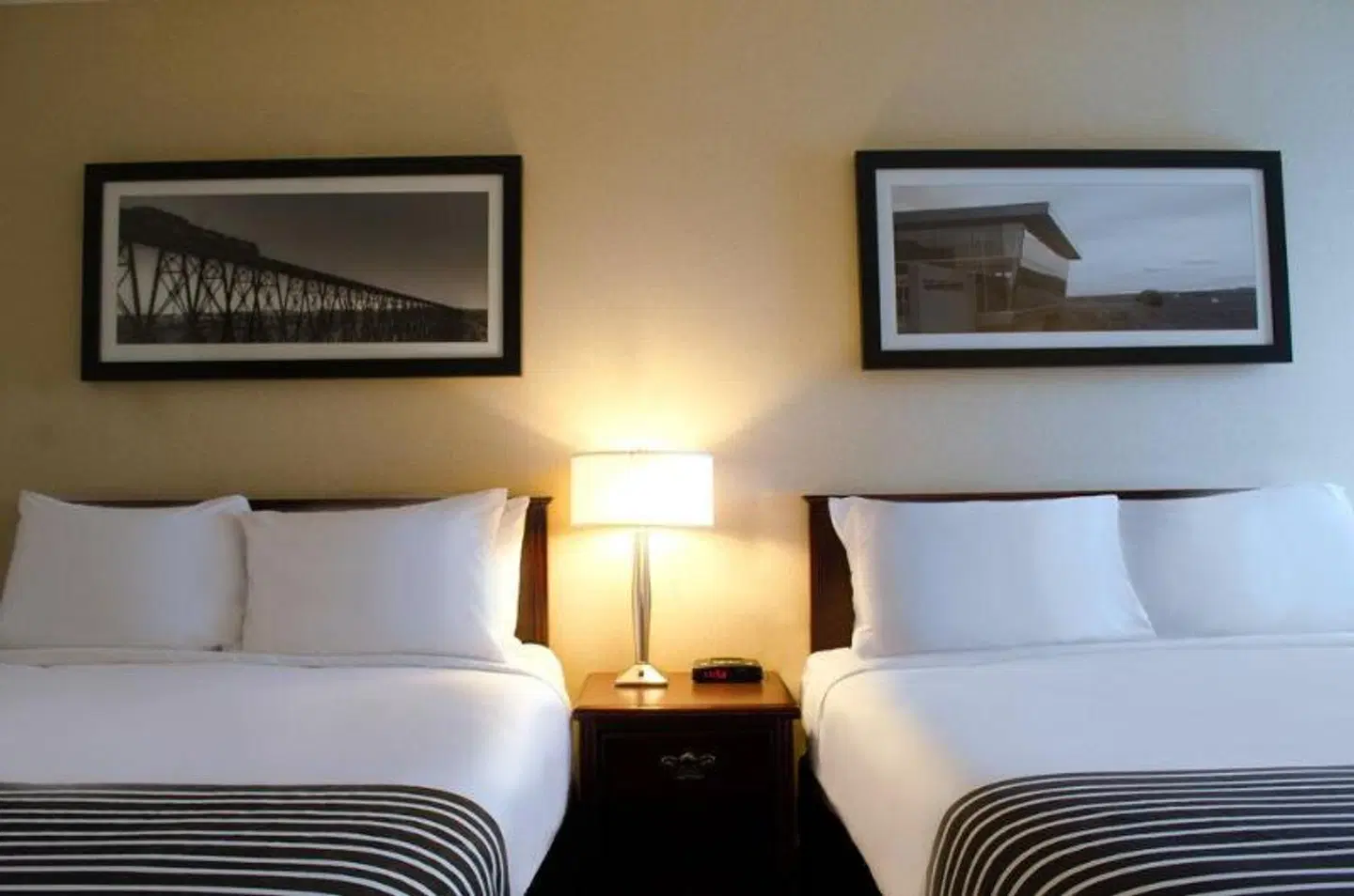 Sandman Hotel Lethbridge ROOM_EXAMPLE
